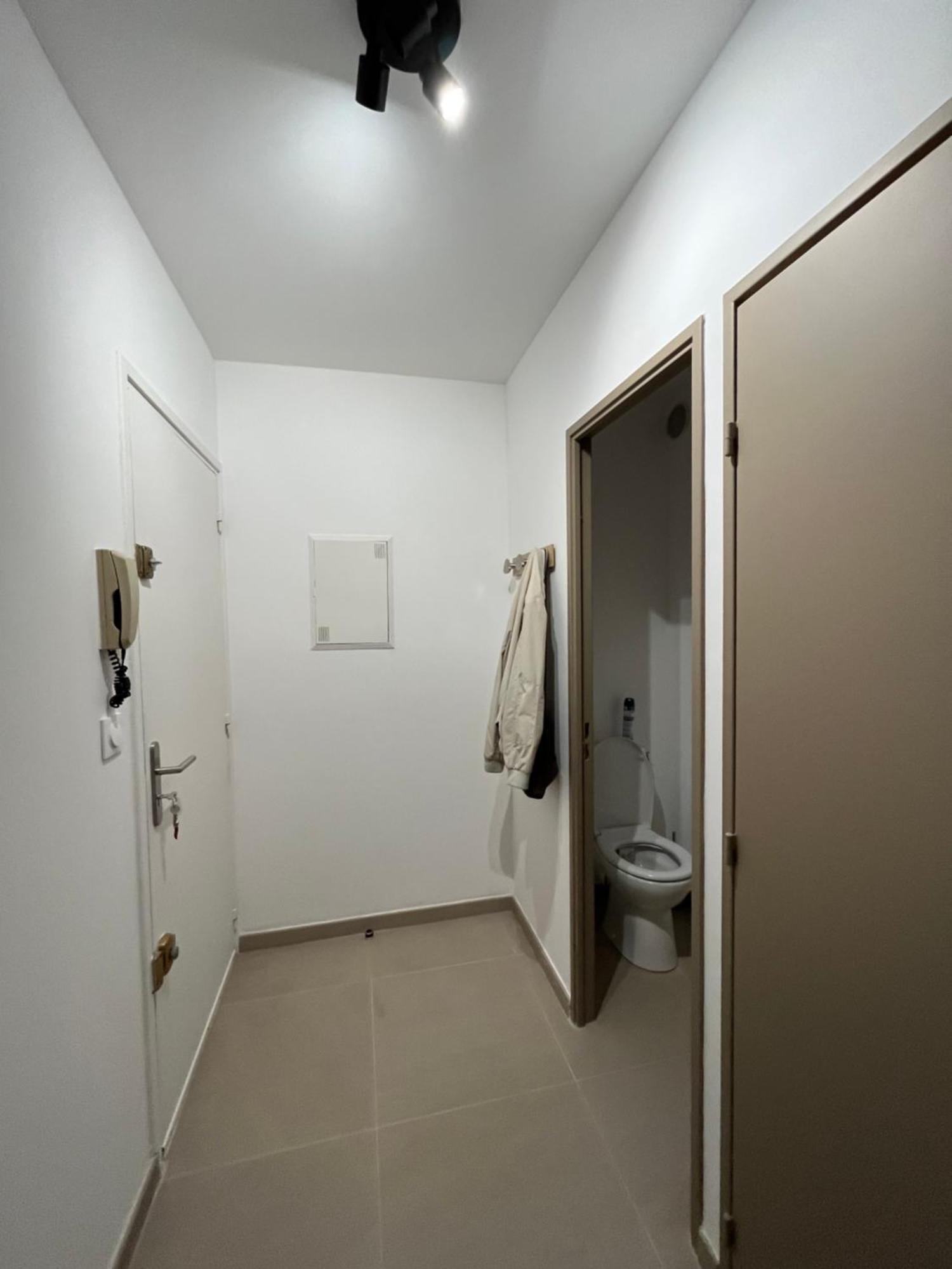 Confortable Appartement Pres D'Avignon Le Pontet  Buitenkant foto